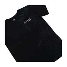 Camiseta Manga Curta Estampa Folhas 9350 - Livy  