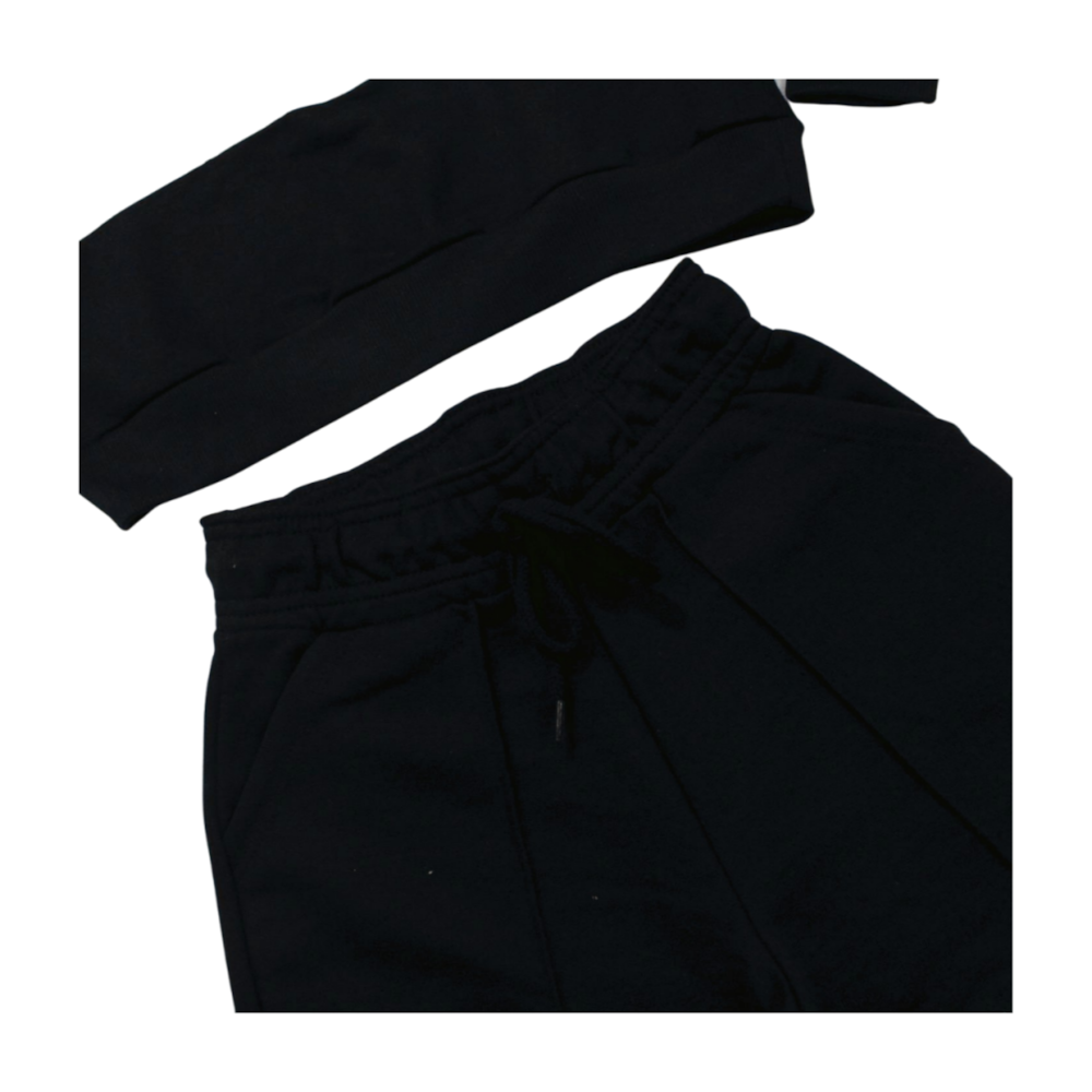 image_a6fcc4b2-e6a2-4d88-8f6a-c21b6887c48a