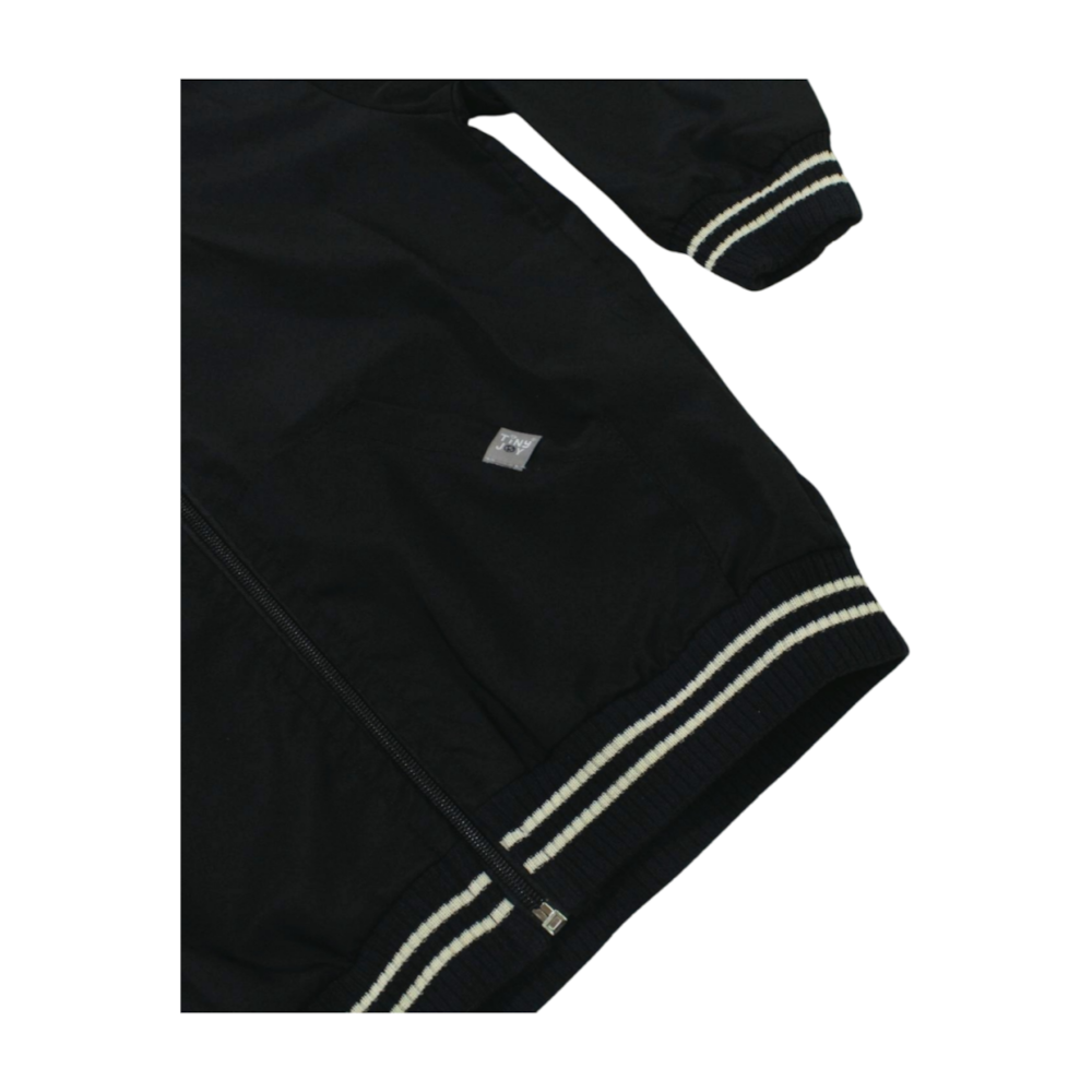 image_4b37d1f8-5e7f-44db-b68f-d968f6722b39