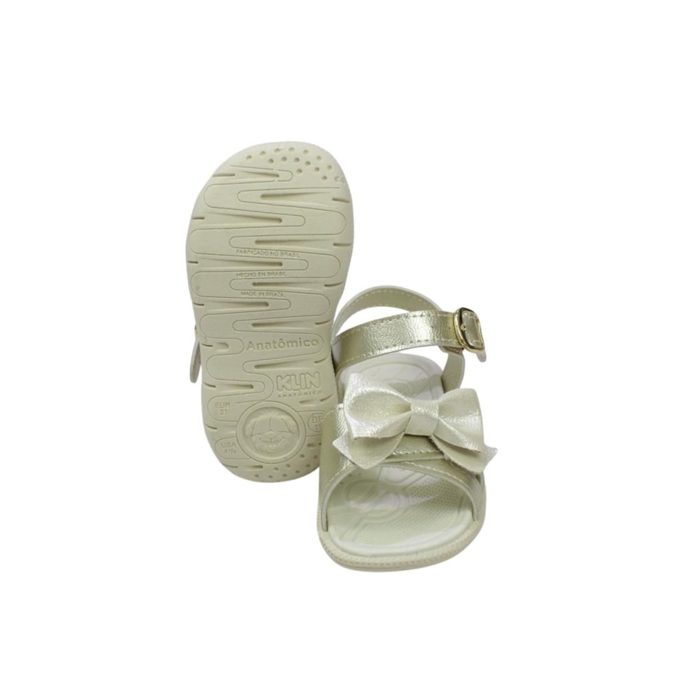 image_b8a8076b-96ae-4897-81b3-06b29a1a0124